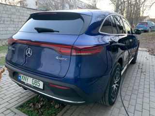 Mercedes EQC foto 14