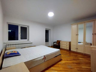 Apartament cu 2 camere, 74 m², Telecentru, Chișinău foto 6
