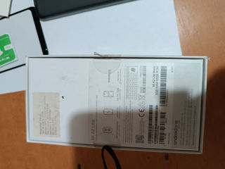 Xiaomi Mi A2 Lite идеальное состояния -как новый-два чехла-бронестекло foto 2