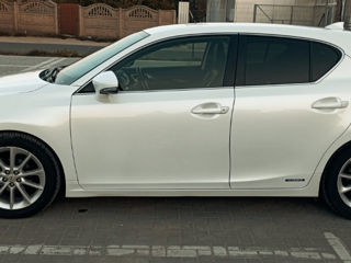 Lexus CT Series foto 2