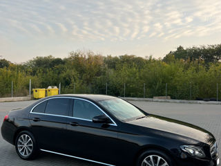 Mercedes E-Class foto 9