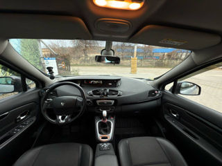 Renault Grand Scenic foto 8