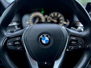 BMW 5 Series foto 11