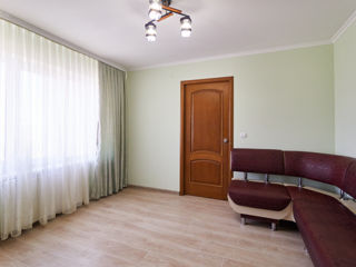 Apartament cu 4 camere, 85 m², Botanica, Chișinău foto 9