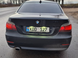 BMW 5 Series foto 5