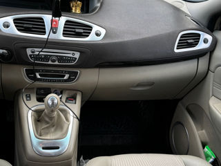 Renault Scenic foto 7