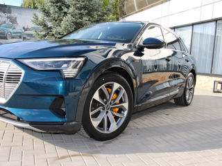 Audi e-tron foto 2