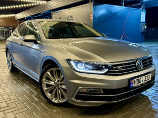 Volkswagen Passat foto 4