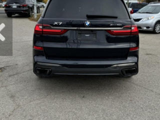 BMW X7 foto 4