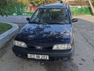 Nissan Primera foto 2