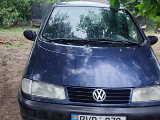 Volkswagen Sharan foto 3