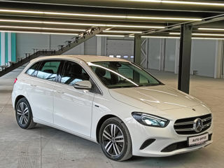 Mercedes B-Class foto 3