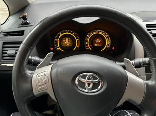 Toyota Auris foto 5