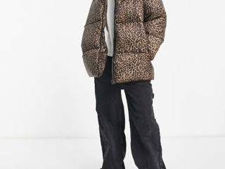 Geacă Asos Design Petite Puffer – Animal Print, Maro foto 2