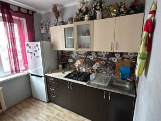 Apartament cu 2 camere, 54 m², Botanica, Chișinău foto 5