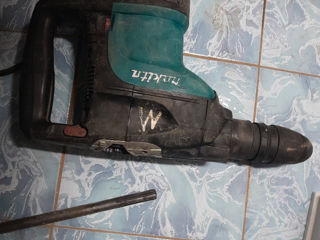 "Продам перфоратор Makita HR4501C foto 3