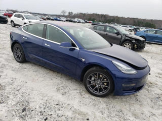 Tesla Model 3 foto 3