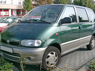 Nissan  Serena     Разборка!!!