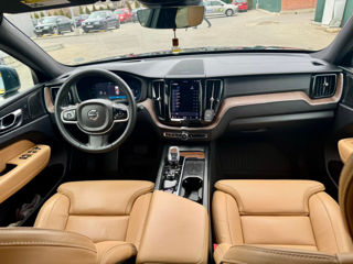 Volvo XC60 foto 8