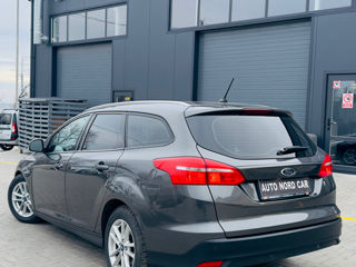 Ford Focus foto 3