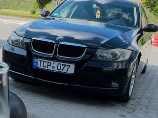 BMW 3 Series foto 4