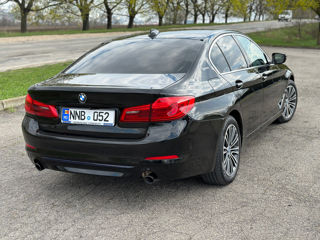 BMW 5 Series foto 3