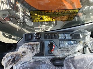 Excavator Doosan DX225LC Track / Экскаватор Doosan DX225LC Track foto 19