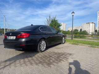 BMW 5 Series foto 5