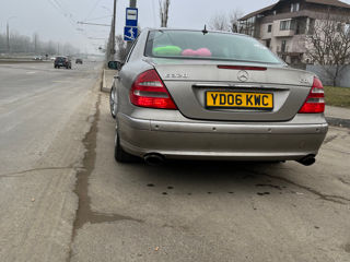 Mercedes E-Class foto 6