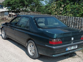 Peugeot 605 foto 2