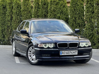 BMW 7 Series foto 1