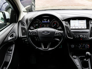 Ford Focus foto 8