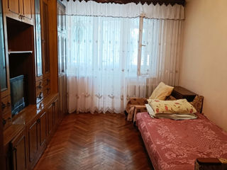 Apartament cu 2 camere, 40 m², Botanica, Chișinău foto 5