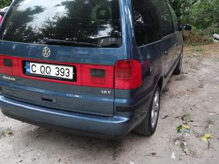 Volkswagen Sharan foto 5