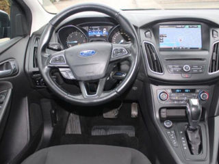 Ford Focus foto 9