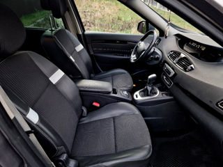 Renault Scenic foto 8