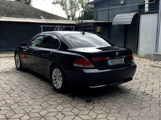 BMW 7 Series foto 3