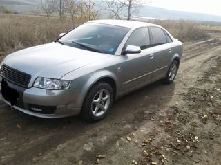 Audi A4 foto 2