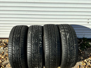 Зимние шины 185/60R15 Semperit