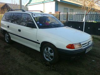 Opel Astra foto 3