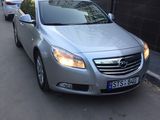 Opel Insignia foto 1