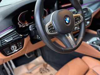 BMW 5 Series foto 9