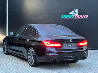 BMW 5 Series foto 6