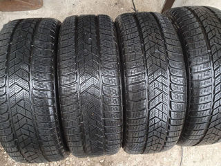 255/45/ R19- PIRELLI.M&S.