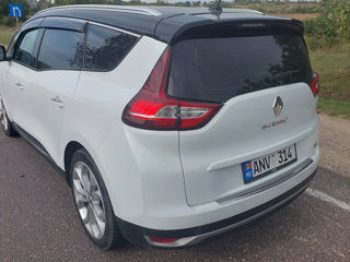 Renault Grand Scenic foto 6