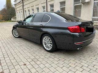 BMW 5 Series foto 4