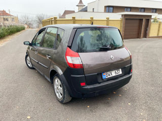 Renault Scenic foto 6