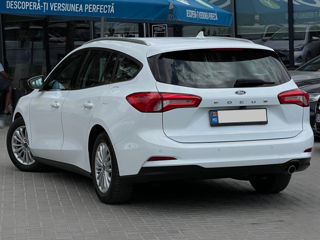 Ford Focus foto 5