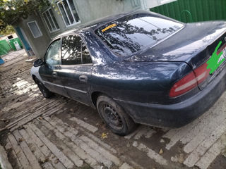 Mitsubishi Galant foto 3