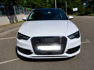 Audi A3 e-tron, 2015 г.
